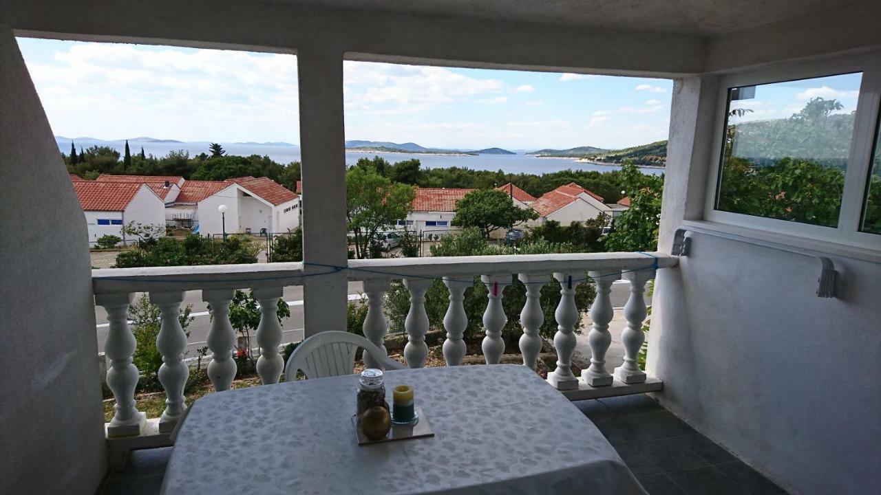 Apartmani Kocka Primošten Exterior foto