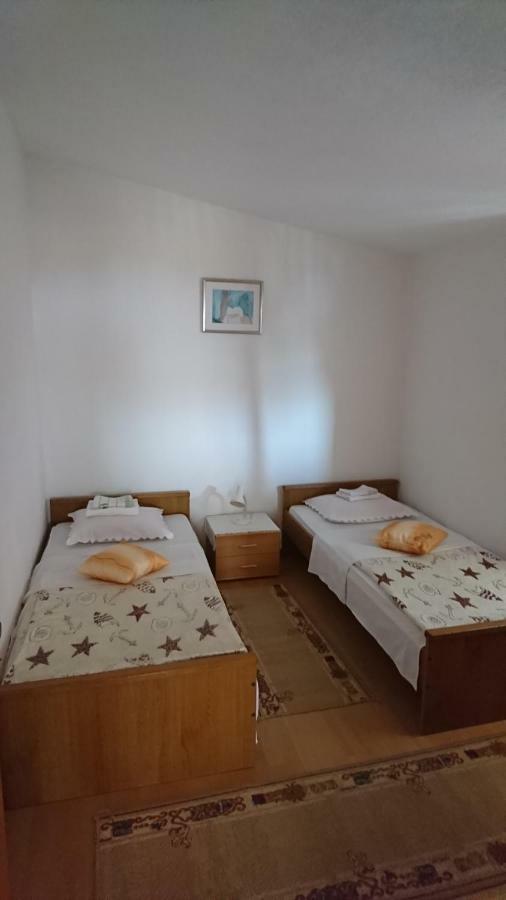 Apartmani Kocka Primošten Exterior foto